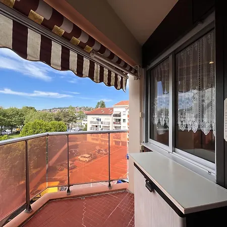 Appartement 2 Ch Avec Terrasse A 10 Min De La - Parking Gratuit - Fr-1-239-936 *