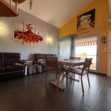 2 Ch Avec Terrasse A 10 Min De La - Parking Gratuit - Fr-1-239-936