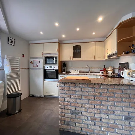 2 Ch Avec Terrasse A 10 Min De La - Parking Gratuit - Fr-1-239-936 Apartment Saint-Jean-de-Luz